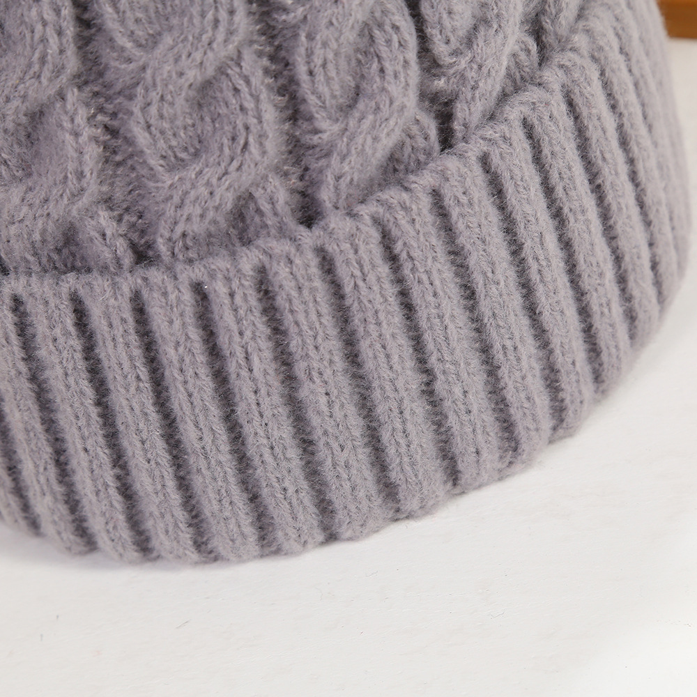 Unisex Basic Simple Style Solid Color Twist Eaveless Wool Cap display picture 3