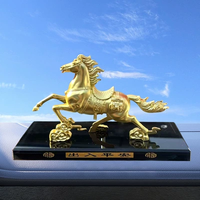 Car ornaments — Year Decorative Ornaments Horse Success - instant-success-display-stand-gold-includes-anti-slip-mat-perfume-flag-not-included