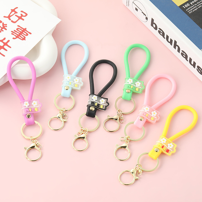 Macaron Color Wristlet Keychain Couple Wristband Silicone Pendant Bag Keychain Wholesale Keychain Wholesale