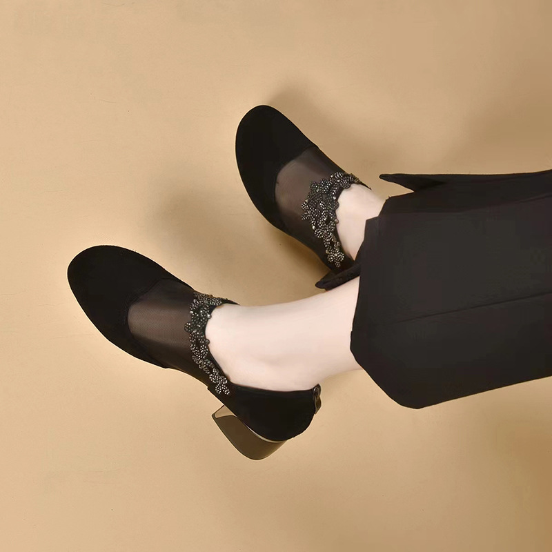 Giày sandal nữ da thật mũi tròn gót vuông 5 cm khoét lỗ hở mũi — Chiều cao gót 5 cm