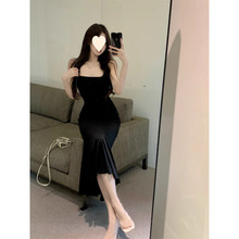 露背黑色吊带连衣裙子女夏季2025新款显瘦绝美法式长裙包臀鱼尾裙