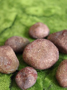 ��ĭʯ�^�@�ּ�ɽ�쾰�b�ӵ���ԭʯ�^��ʯ�^�̈��Ĕz��ʯ����