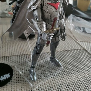 Универсальная подставка для фигурок 1/144 и Gundam