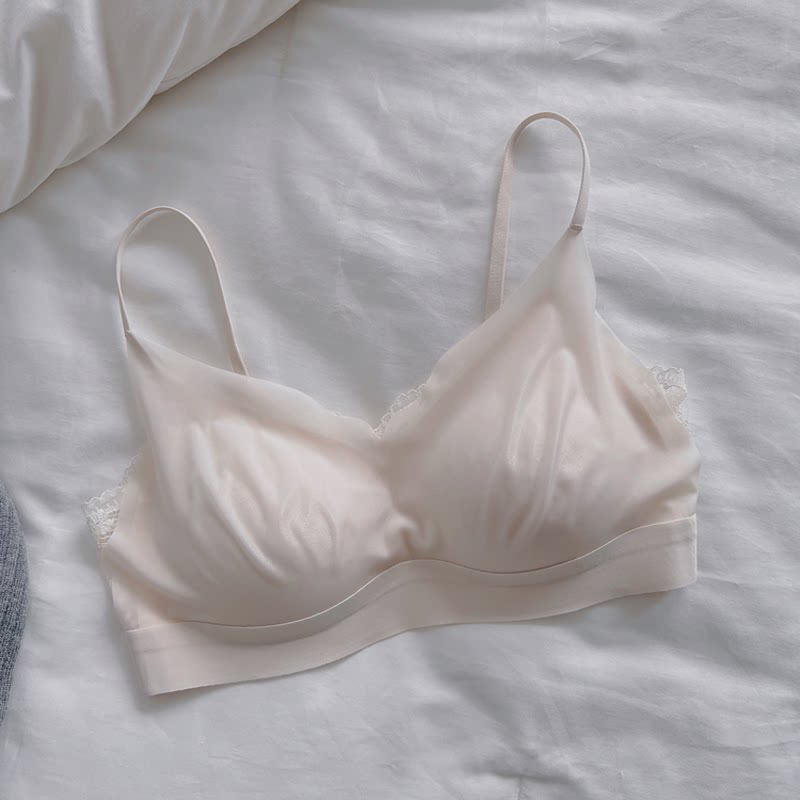 French-style light lace ~ Mulberry silk modal women's thin bra for small busts, with a push-up effect, side breast support, and anti-sagging design French-style light lace ~ Mulberry silk modal women's thin bra for small busts, with a push-up effect, side breast support, and anti-sagging design