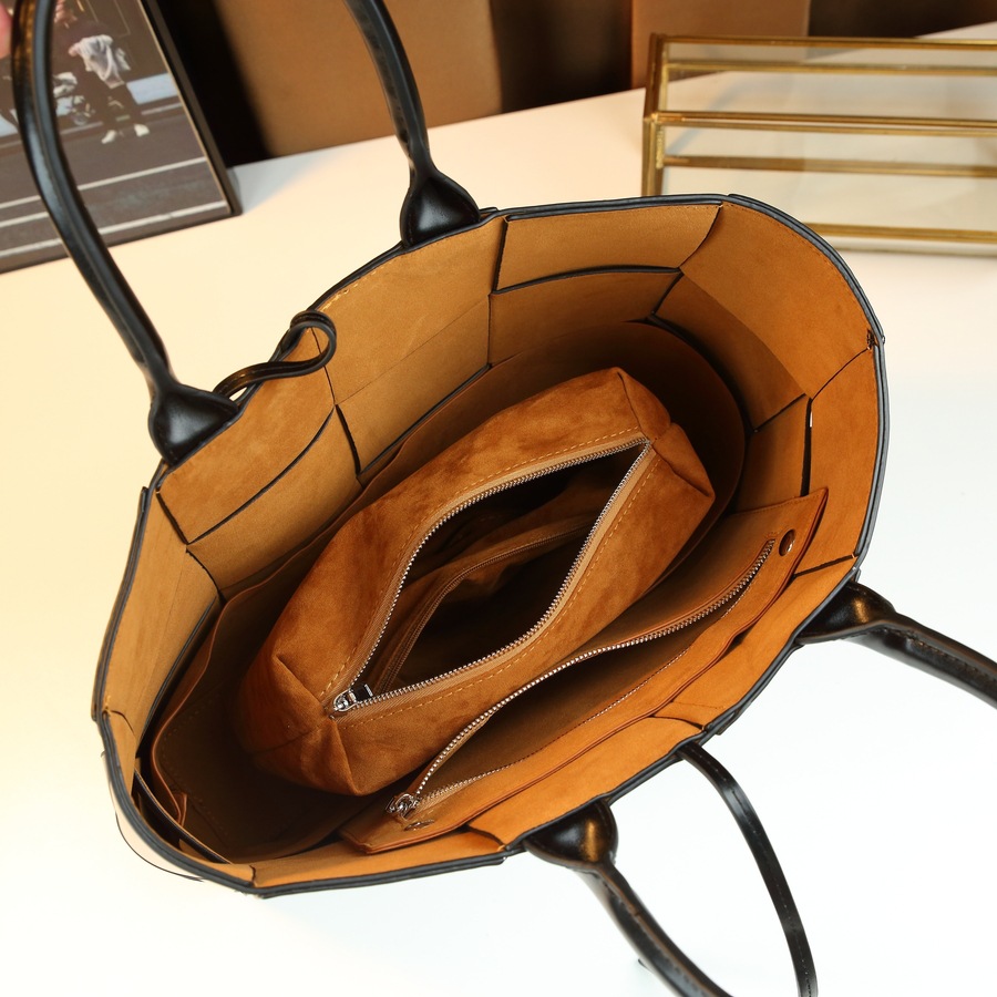 High End Hand Woven Large Capacity Tote Bag For Women Casual Business Use PU Leather Black Blue Zippered Multi-compartment_voghion.com