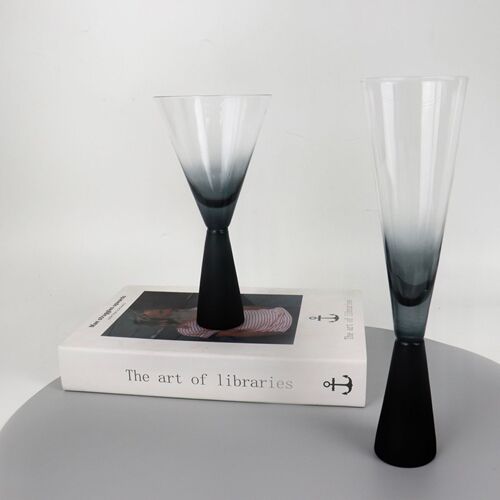 ins Nordic style frosted black simple light luxury goblet hotel dinner home red wine glass champagne glass