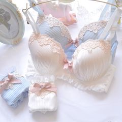 Long-term Japanese two-color water-soluble embroidered film cup without rims fresh girl cute push-up underwear bra set