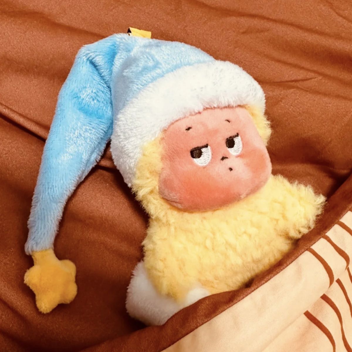 Starman serie pequeño bostezo pequeño sol paquete colgante Bubble Mart lindo muñeca muñeca regalo de cumpleaños