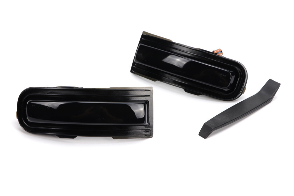 Suitable for Jeep 15-22 Renegade Led Rearview Mirror Yellow Light Sequential Turn Signal Indicator Light