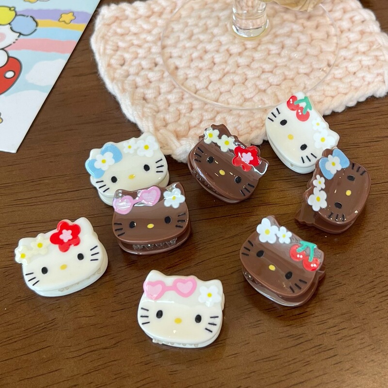 Retro black leather KT cat Mini small clip sweet girl heart hair clip bangs clip Japanese cute cartoon headdress female Retro black leather KT cat Mini small clip sweet girl heart hair clip bangs clip Japanese cute cartoon headdress female