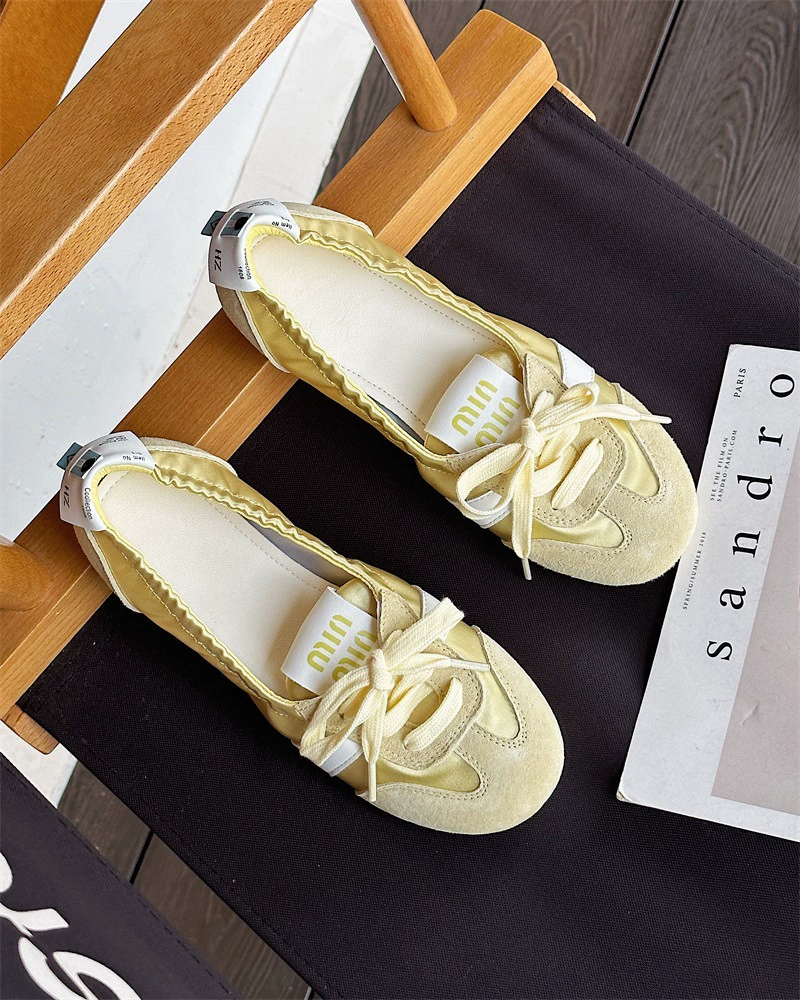 Кроссовки 35–40, кроссовки в стиле Chanel на шнуровке, разноцветные повседневные туфли