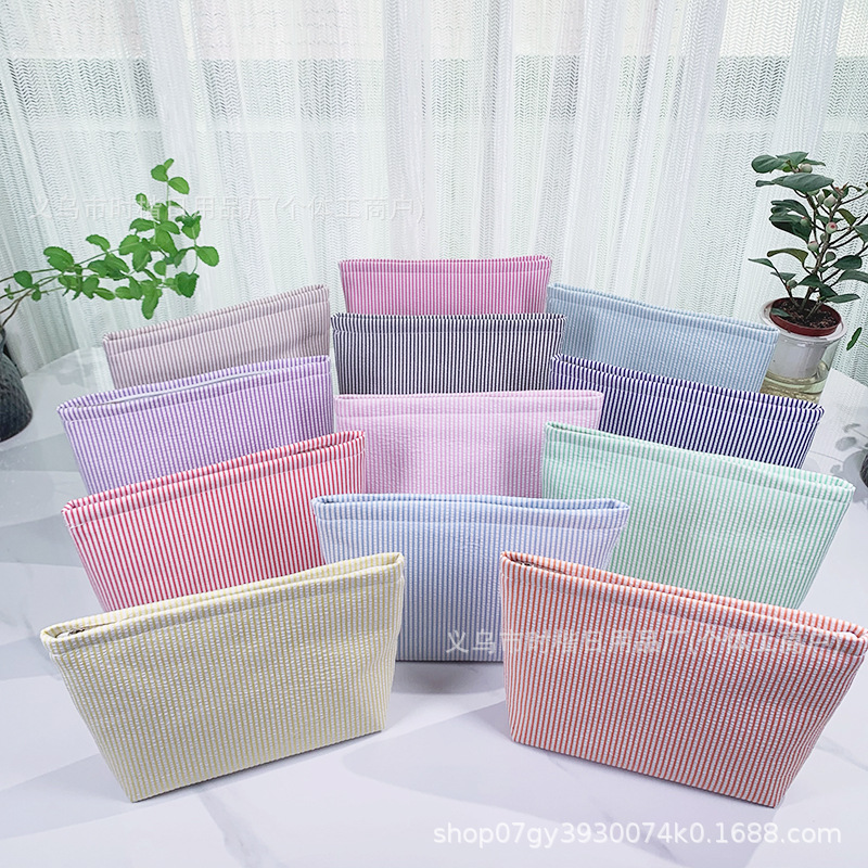 Cross-Border Best-Selling Seersucker Striped Cosmetic Bag, Indian-Style Large-Capacity Toiletry Bag, Portable Travel Storage Bag
