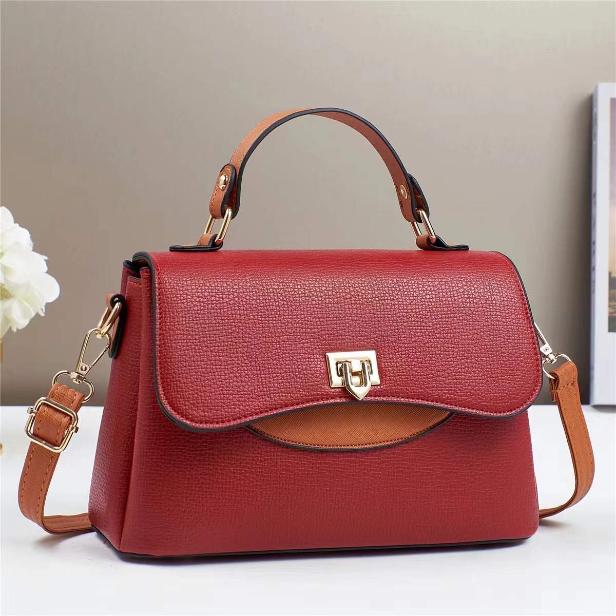 Fabricantes coreanos nuevos bolsos de comercio exterior mujeres texturas de hombro, bolsos inclinados para mujeres 2025 bolsos de mano de moda