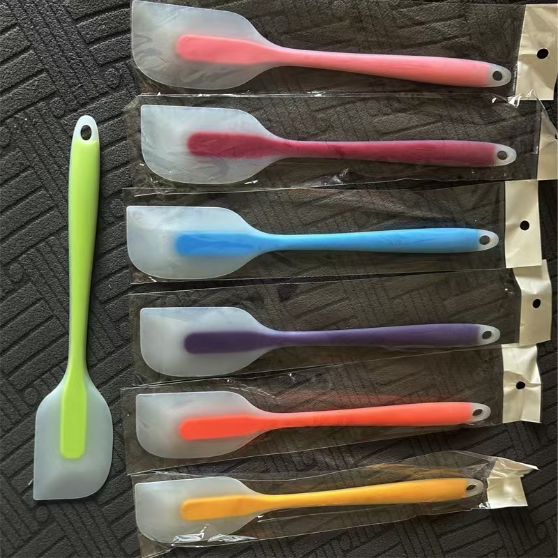 Cross-Border In-Stock Silicone Spatula Baking Tool Fda Food-Grade High-Temperature Resistant Scraper Large Cake Cream Spatula
