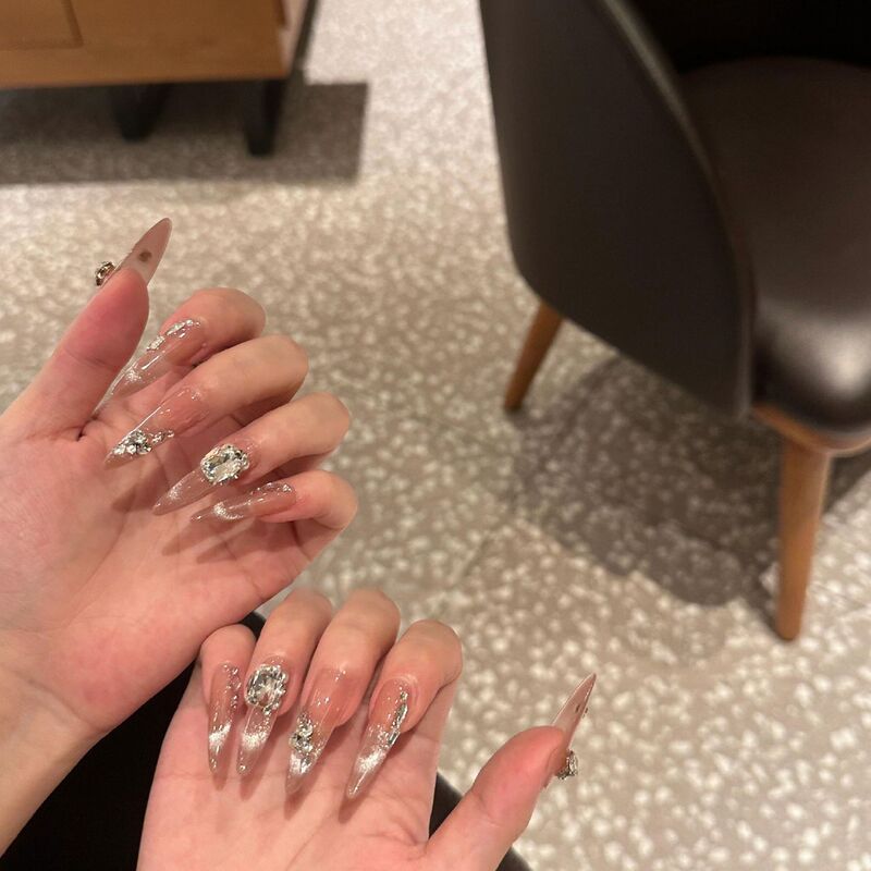 Advanced Nude Cat's Eye Autumn Full Diamond Pure Hand-worn Armor Finished White Manicure Patch Removable Fake Nail Advanced Nude Cat's Eye Autumn Full Diamond Pure Hand-worn Armor Finished White Manicure Patch Removable Fake Nail