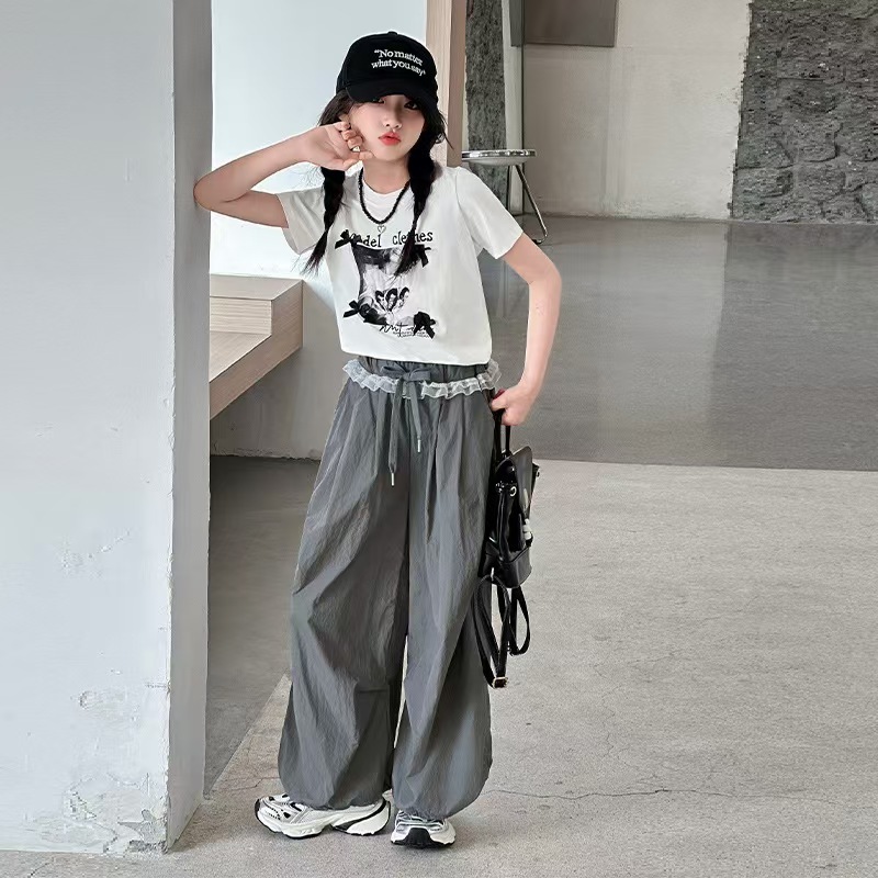 中大子供女の子スーツ 2025 夏の新作子供カジュアル半袖 Tシャツルーズパンツ 2 点セット西洋スタイル|undefined