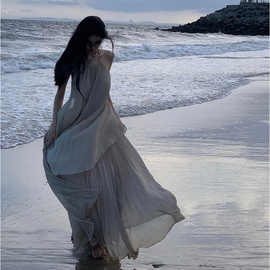 实拍海边度假长裙高级氛围拍照女神穿搭大摆飘逸仙气套装裙