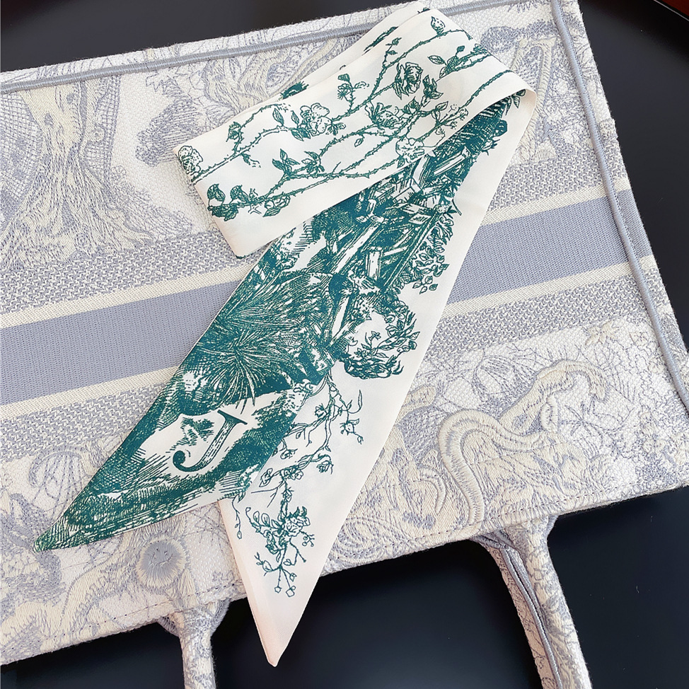 20g Weight Silk Scarf Classification Daily Occasion Silk Material Letter Pattern All Seasons Season Women'S Gender Printing Design Fashion Style Women's Fashion Letter Silk Printing Silk Scarves 40