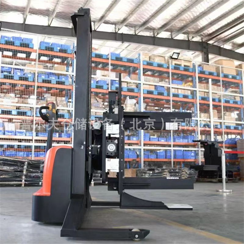 非标电动抱夹叉车油桶旋转倒料车圆料布卷纸包纸卷翻转夹抱机杭州