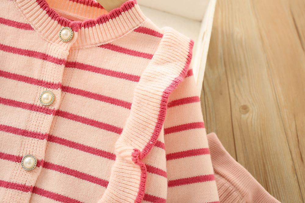 Girls' Sweater S 2023 Winter New Korean Edition Western Style Girl Stripe Wooden Ear Edge Children's Pants Two Piece_voghion.com