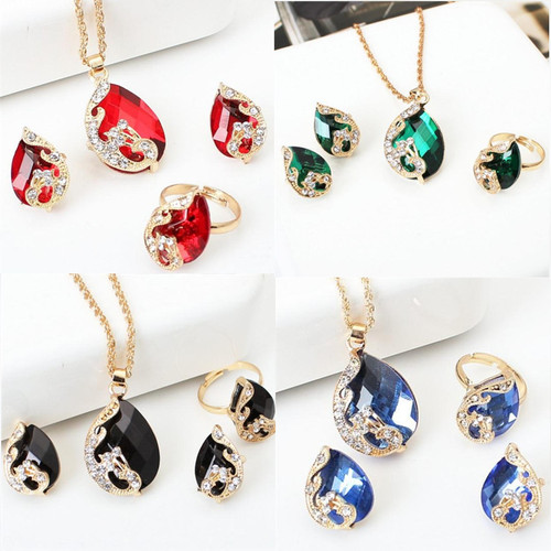 Creative Peacock Exquisite Crystal Korean Style Jewelry Necklace Women's Exquisite Three-piece Necklace Set Jewelry Manufacturer Wholesale