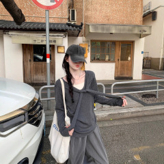 设计感藏青色假两件T恤衫女装秋冬季韩系小众百搭宽松显瘦上衣潮