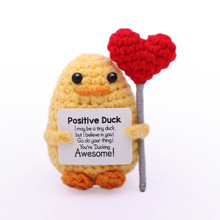 手工钩织玩偶情人节创意礼物正能量海龟土豆手持爱心毛线玩偶成品