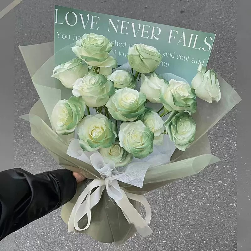 永生花苏格兰绿玫瑰花七夕情人节高级感仿真香皂花毕业季生日花束