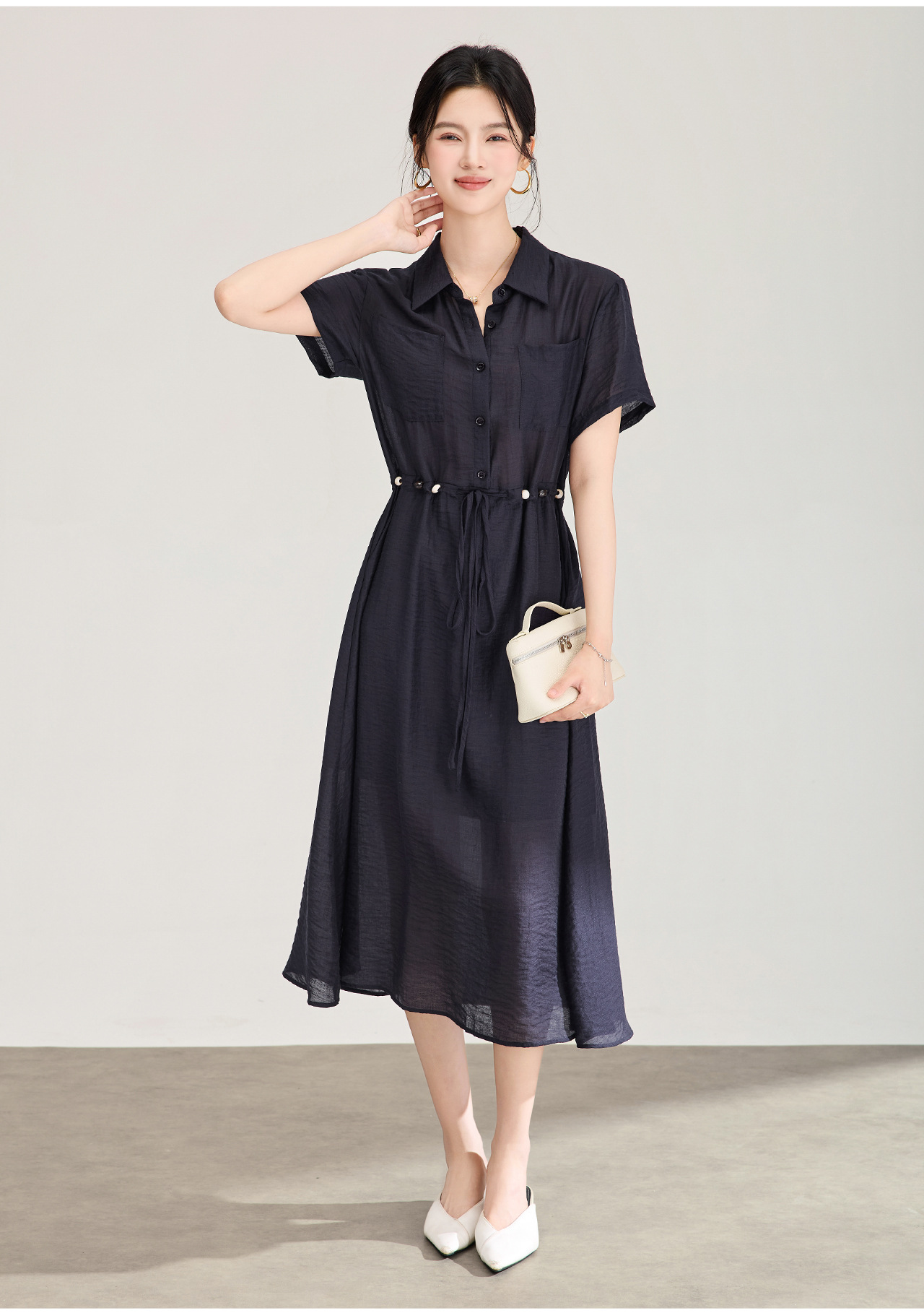 Đầm sơ mi nữ dáng suông chất liệu linen phối cườm nhẹ — màu xanh navy chi tiết 4