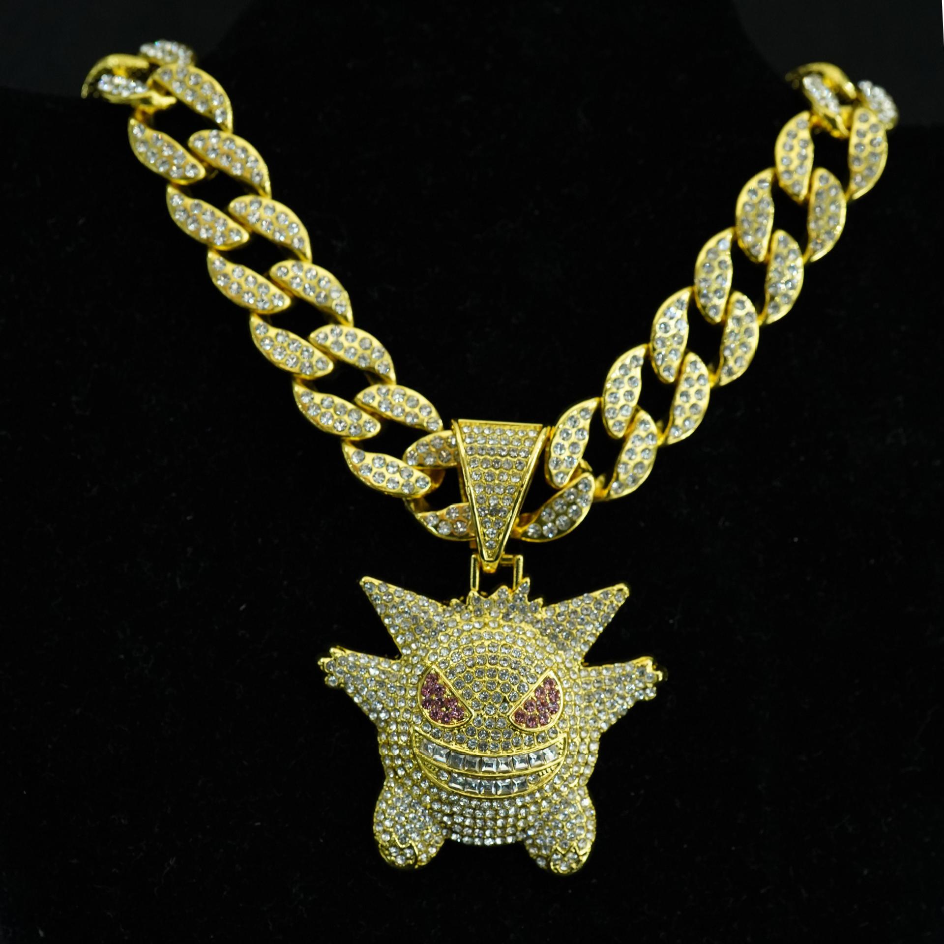 Personalidad europea y americana hiphop Pokemon elfo anime mascota elfo gungghost colgante de aleación collar de hip-hop