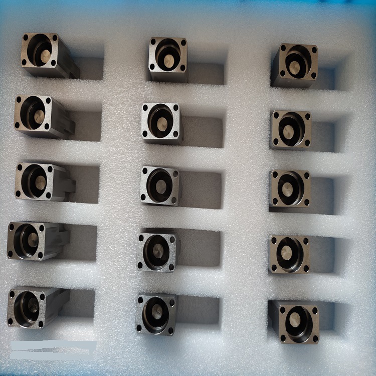 Ħ�г�ABS�ӹ����Ļ�е�� �������CNC�ӹ�����