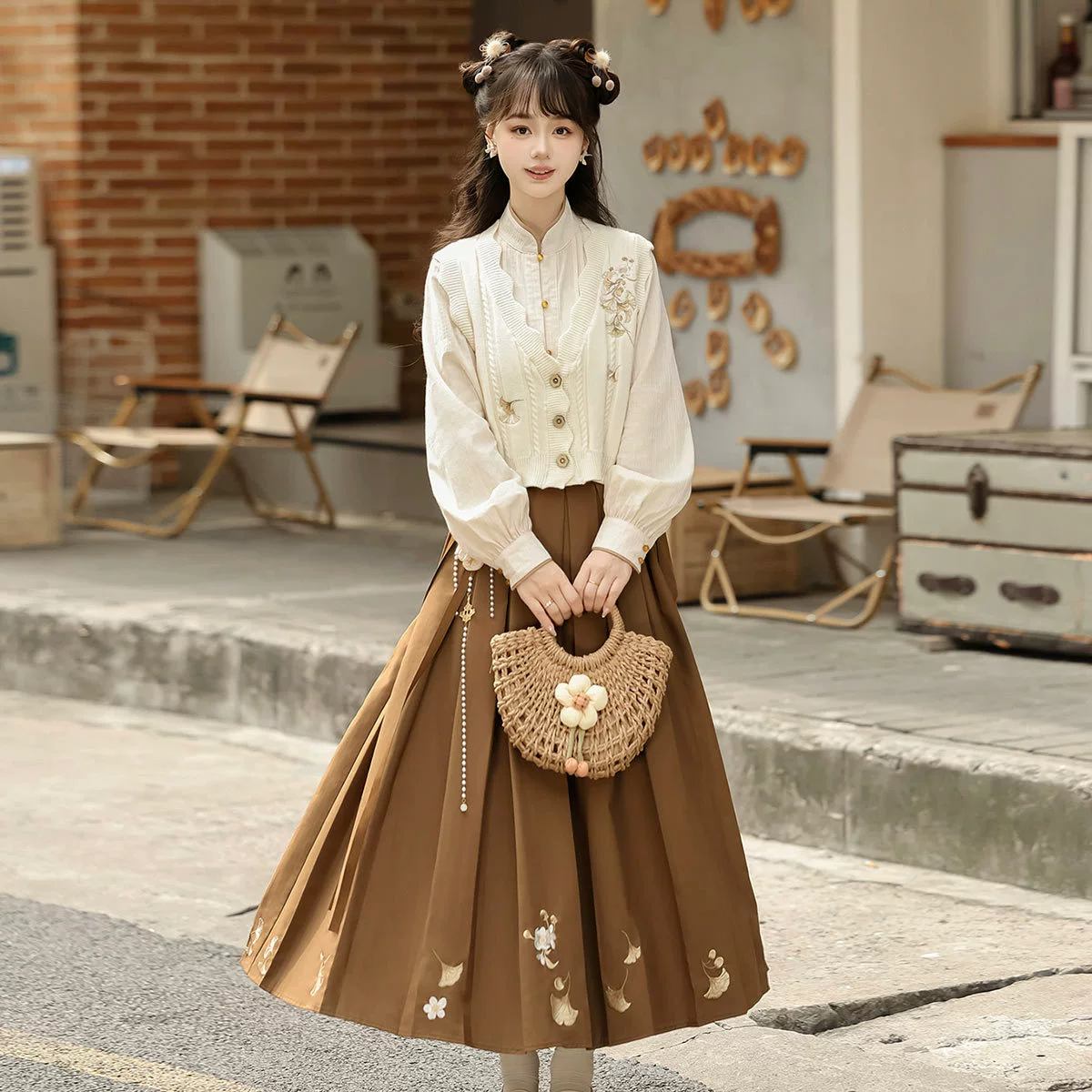 Оригинальные лиственные стихи улучшили женский национальный стиль Hanfu Новый китайский стиль