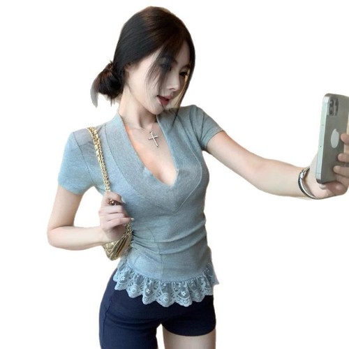 Lace-embellished V-neck pure desire style short-sleeve T-shirt for women, summer slim-fit design