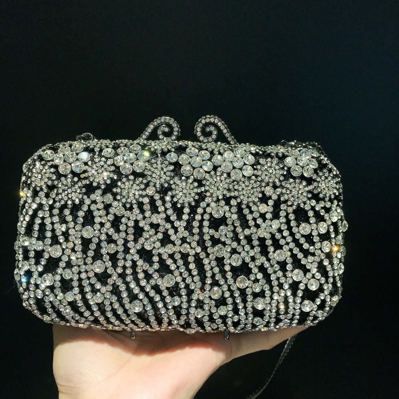 Túi clutch nữ cầm tay đính kim cương dạ tiệc phong cách Âu Mỹ — Màu Sâm panh