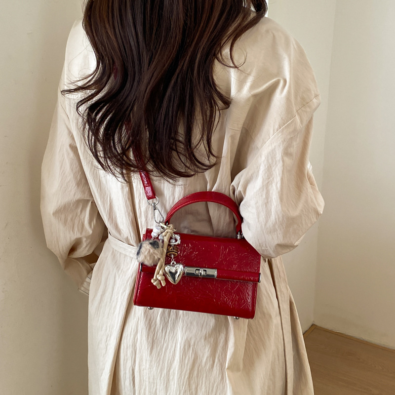 Small Square Bag For Women, Simple And Fashionable Crossbody Bag, Light Luxury And Western-style Versatile Shoulder Bag_voghion.com
