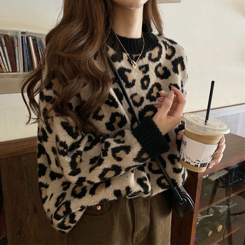 Leopard Print Knitted Sweater for Women, French Retro Fashion, Loose Design, Niche Style, Autumn and Winter Warm Pullover for Outerwear