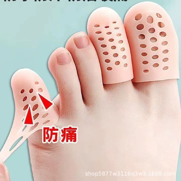 Skin color closed mouth with holes 1 pair of small fingers