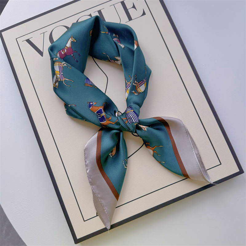 Bufandas de seda para mujeres primavera y otoño bufandas de moda para mujeres bufandas de cuello para maestros y empleados regalos de impresión de lujo ligero