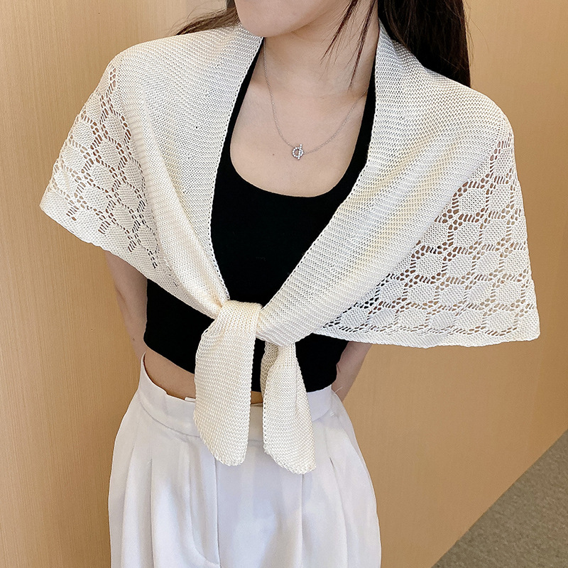 Nido de nido de abeja pequeño chal fuera de estilo de celebridad Red de apoyo cervical de punto sala con aire acondicionado tejido pequeño chal bufanda fuera