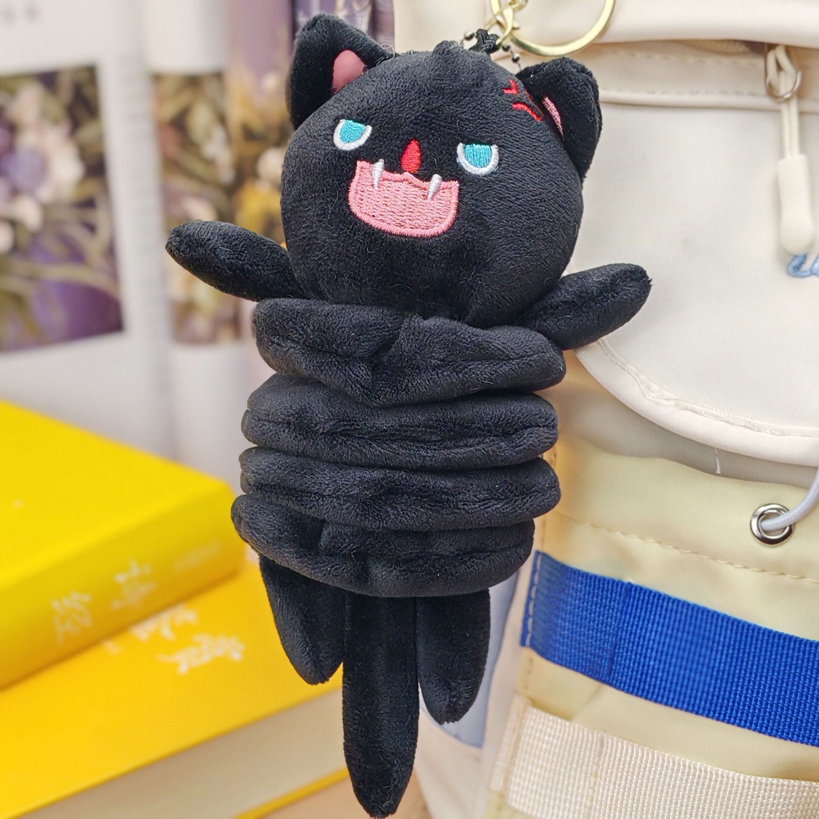 Red de celebridades de la red nueva primavera cangrejo colgante pequeño juguete de peluche muñeca gatito perro bolso colgante llavero colgante