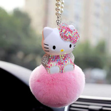 汽车香水座 KT猫镶钻汽车后视镜挂件吊坠獭兔毛镶钻香水钻批发