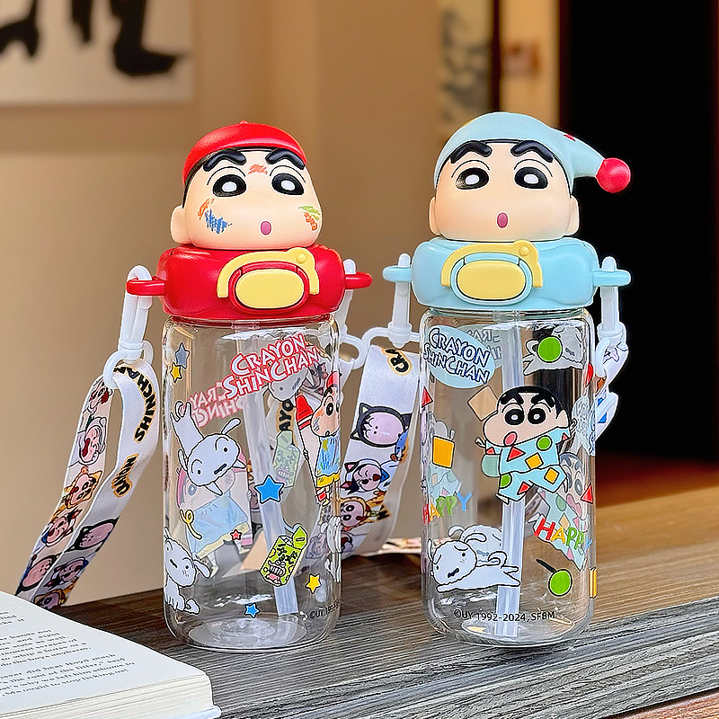 Crayon Shin-chan vidrio con alto contenido de borosilicato 2025 nueva chica taza de agua de alto valor estudiante linda taza de paja hombre