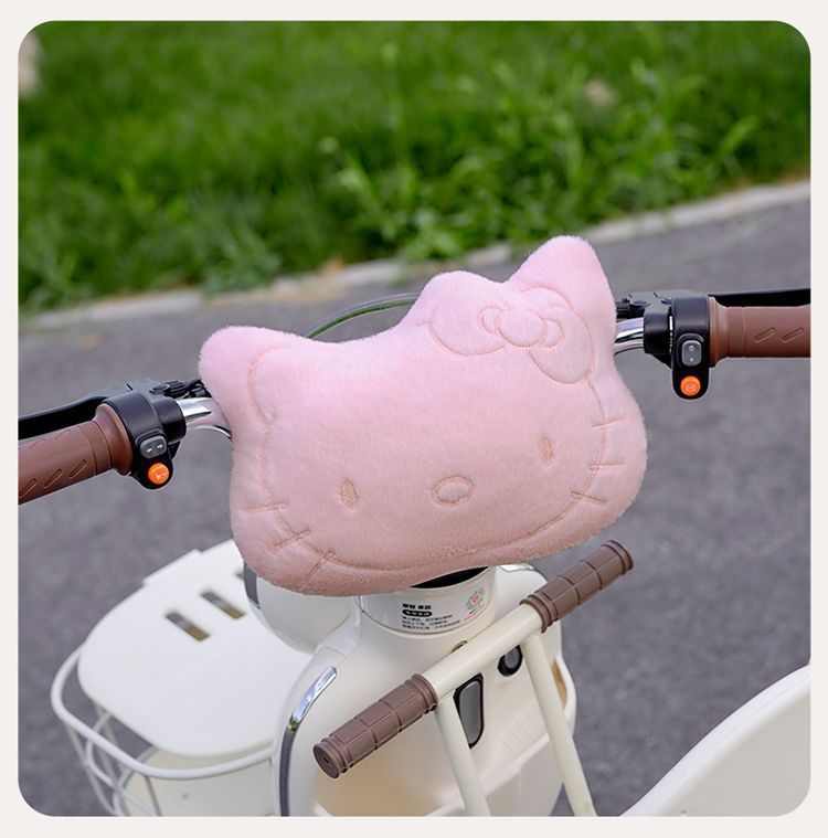 Cartoon Monster-Shaped Anti-Collision Pad for Electric Vehicles, Cute and Adorable, a Travel Essential for Protecting Baby's Head, Suitable for All Seasons