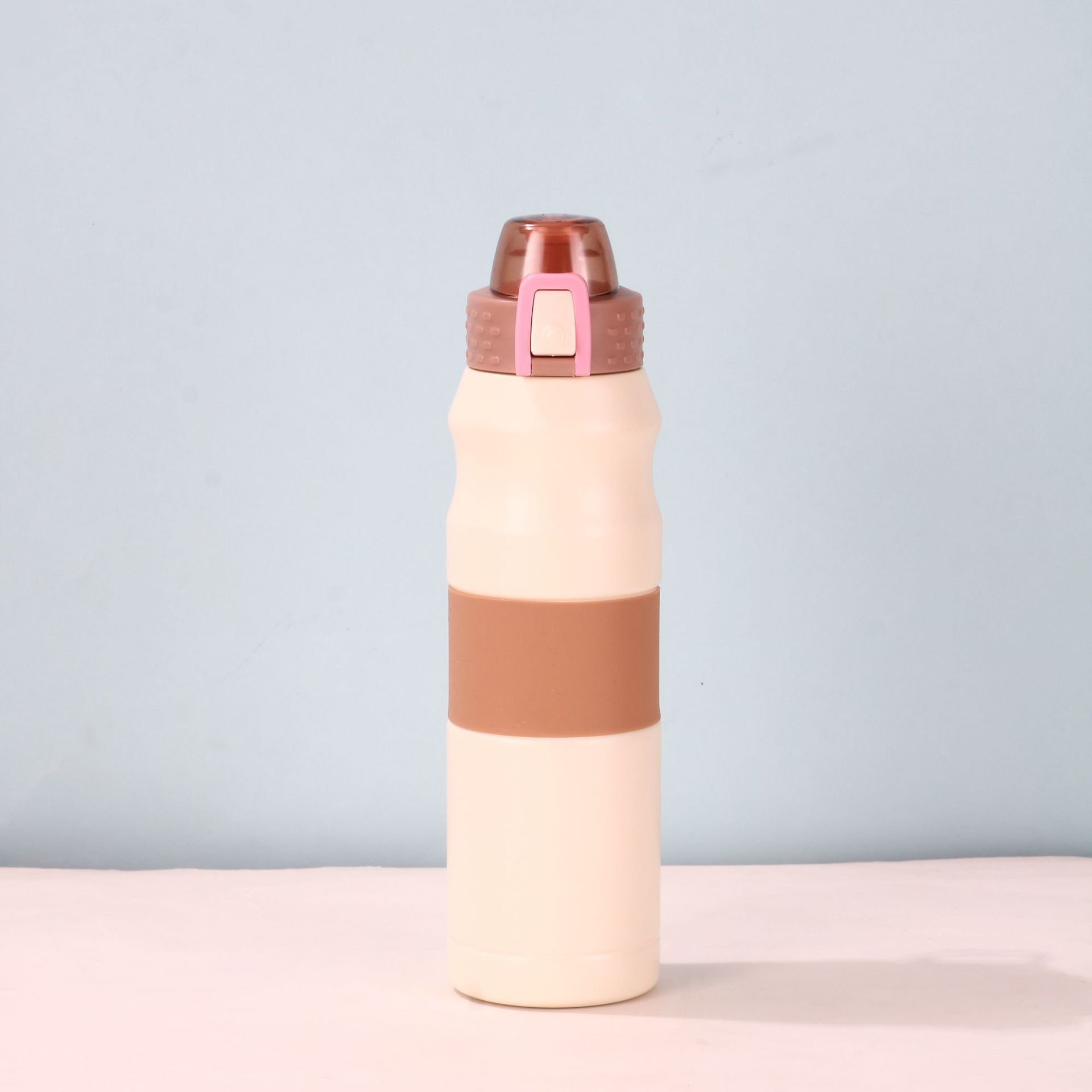 Taza térmica 304 de acero inoxidable con tapa abatible, diseño elegante y portátil, modelo transfronterizo femenino