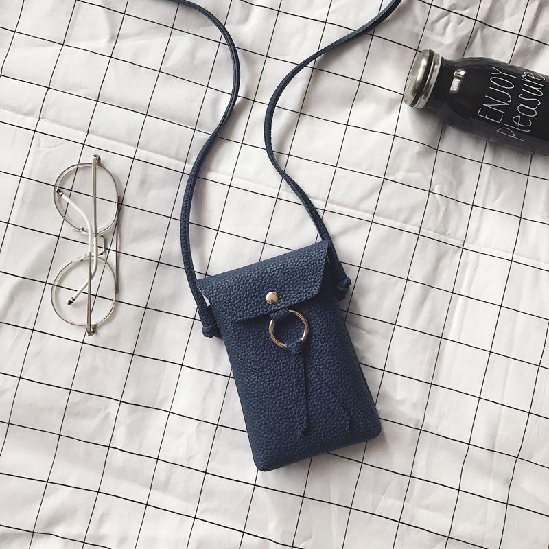 Manufacturer's Spot Low Price Women's Bag Summer 2018 New Single Shoulder Messenger Mobile Phone Bag Small Iron Ring Mini Zero Wallet