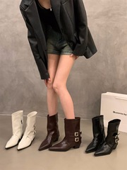 尖头高跟棕色小短靴女鞋2025新款春秋单靴复古皮带扣中筒裤管靴子