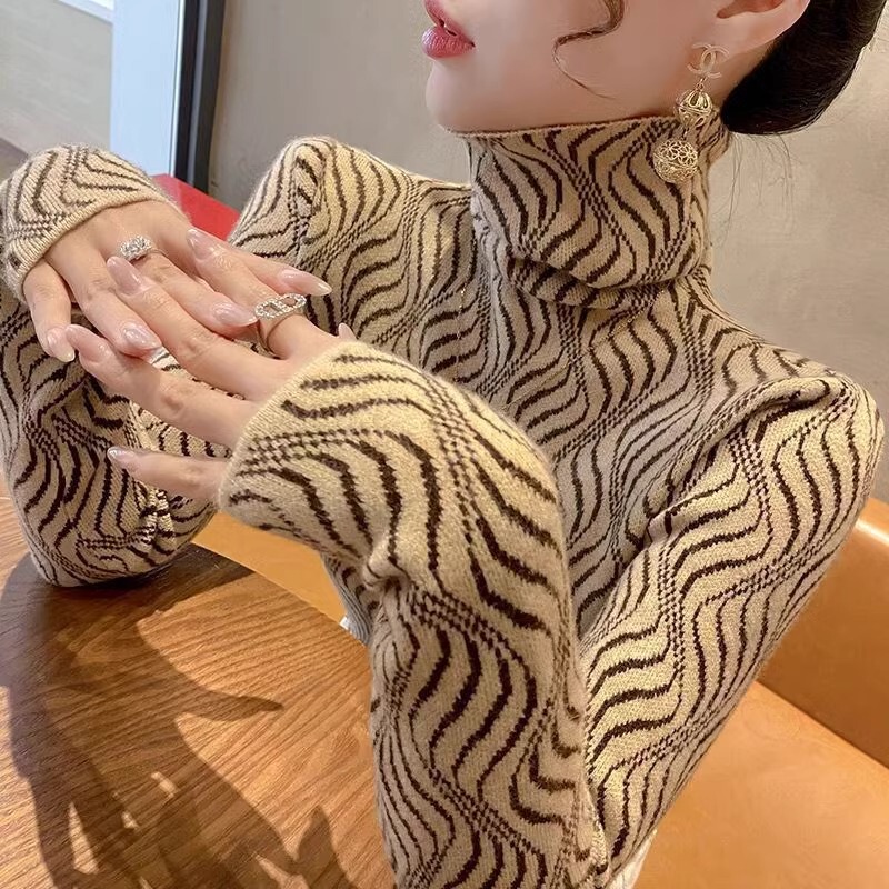 Autumn and Winter Vintage Striped Turtleneck Sweater Base Sweater 2025 New Slimming Women's Interior Styline Top