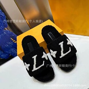 �H��ëë��ЬŮ�⴩2024�¿�߼������ë�r�аٴ���Ů�F؛��l