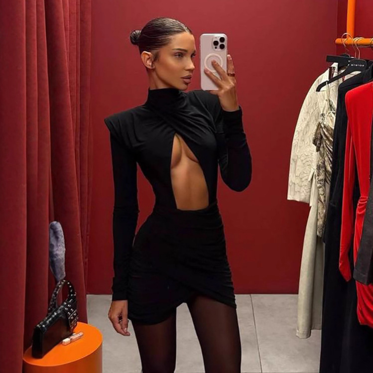 European and American Amazon Autumn Women's New High-Neck Long-Sleeved Sexy Cut Out Navel-Baring Slim Hip-Hugging Dress European and American Amazon Autumn Women's New High-Neck Long-Sleeved Sexy Cut Out Navel-Baring Slim Hip-Hugging Dress