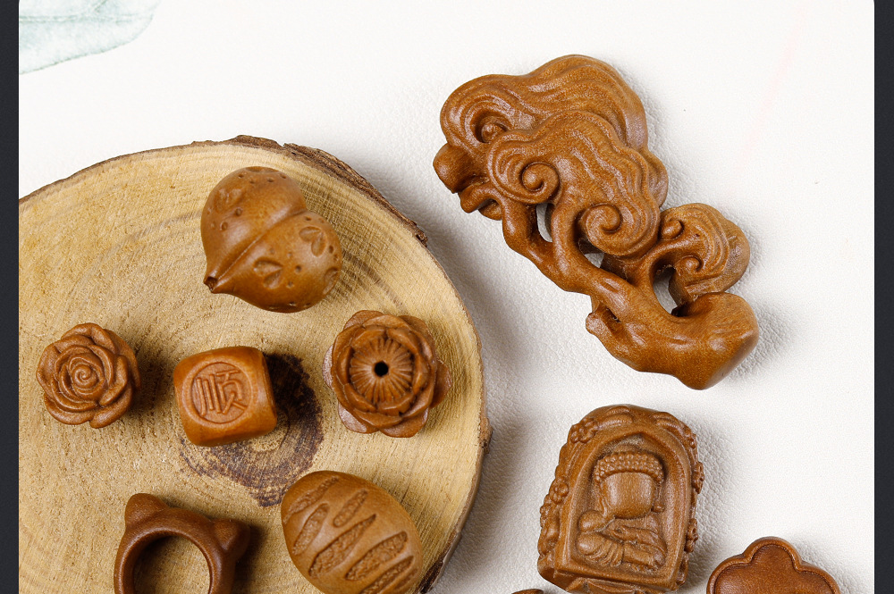Old Mountain Sandalwood Carved Vintage Chinese Style Beaded Accessories Handmade DIY Bracelet Spacer Beads Pendant